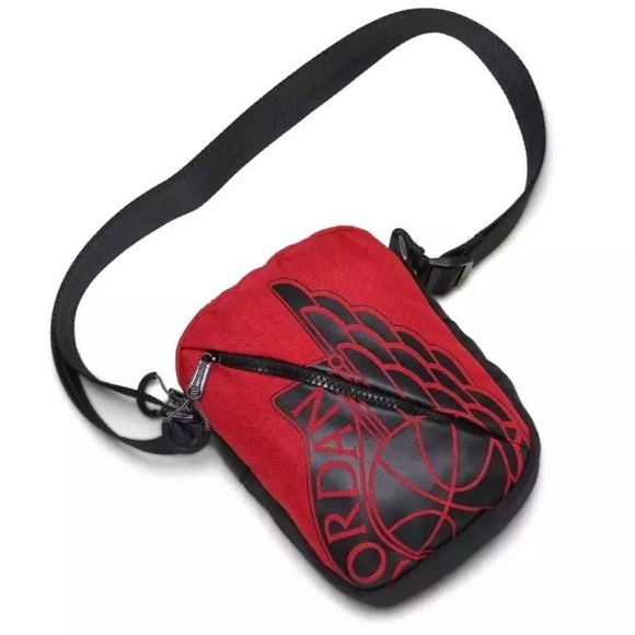 Nike Air Jordan Wings Men's Festival Shoulder Bag - Picture 3 of 4